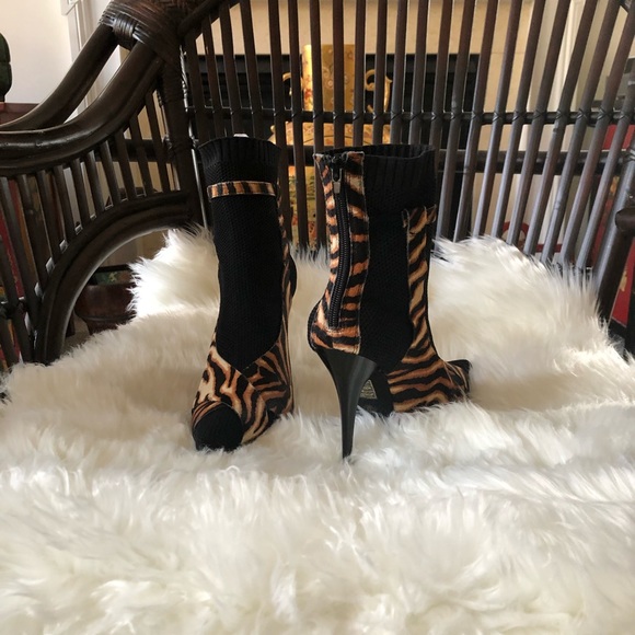 BRAND NEW JEFFREY CAMPBELL GENUINE CALF HAIR BLNCE - Picture 3 of 6